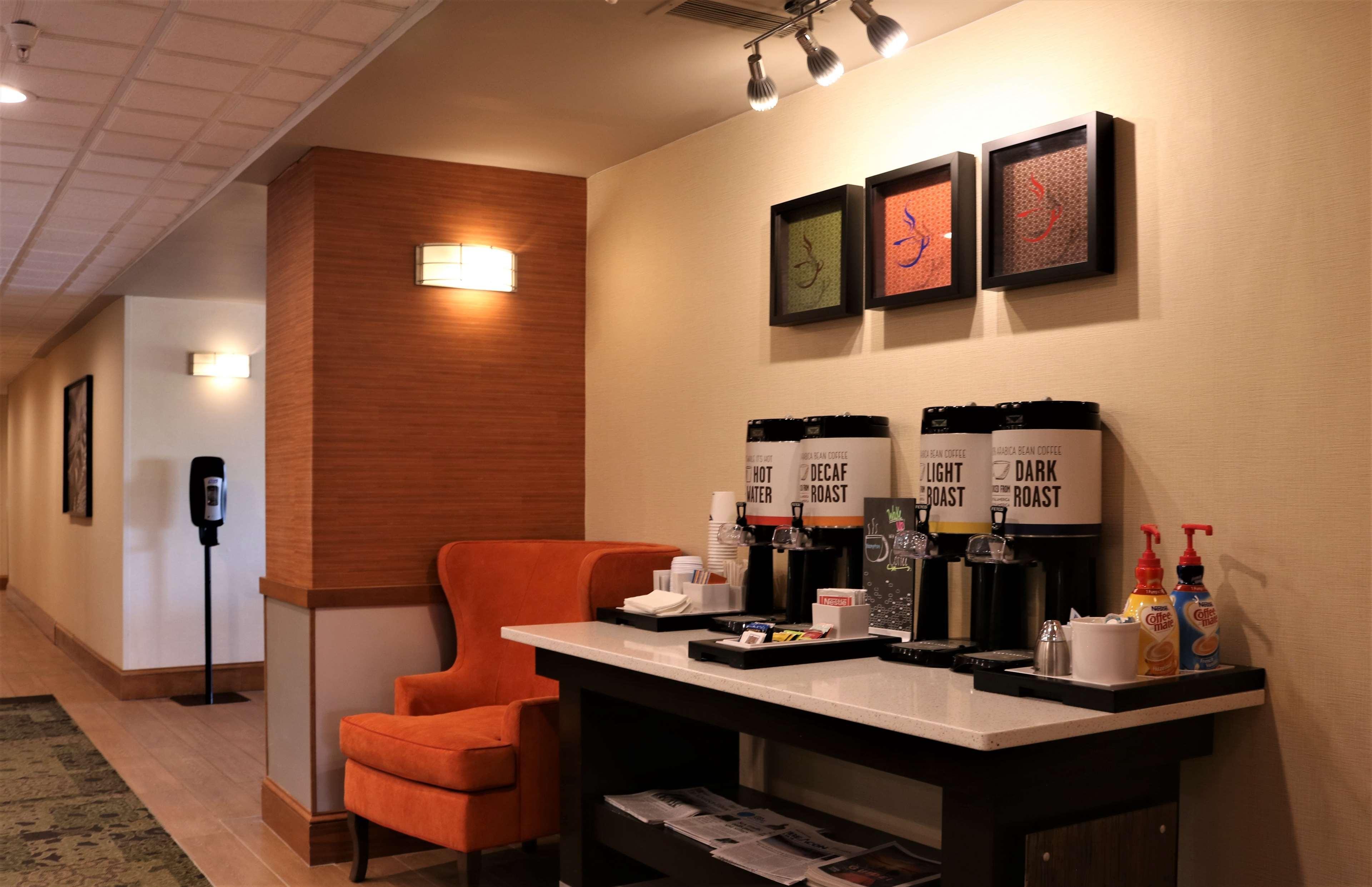 Hampton Inn & Suites Фримонт Экстерьер фото