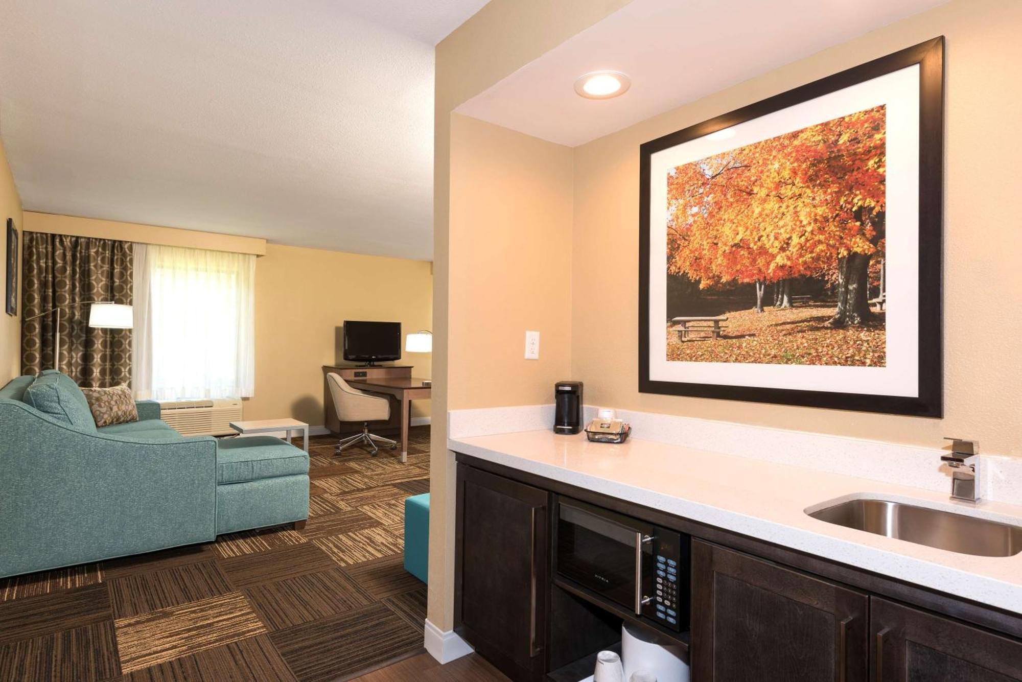 Hampton Inn & Suites Фримонт Экстерьер фото